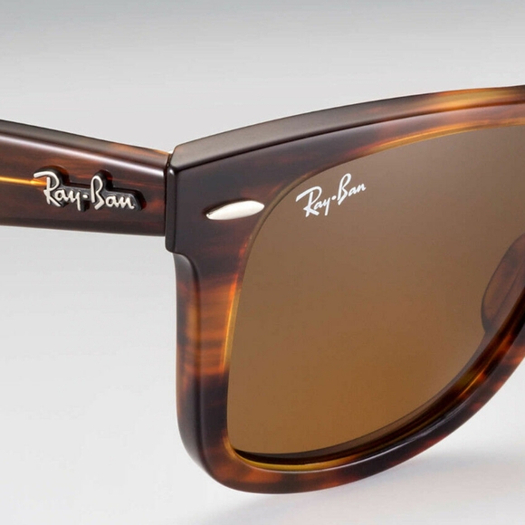 Ray-Ban Wayfarer Classic Tortoiseshell Sunglasses - Picture 7 of 14
